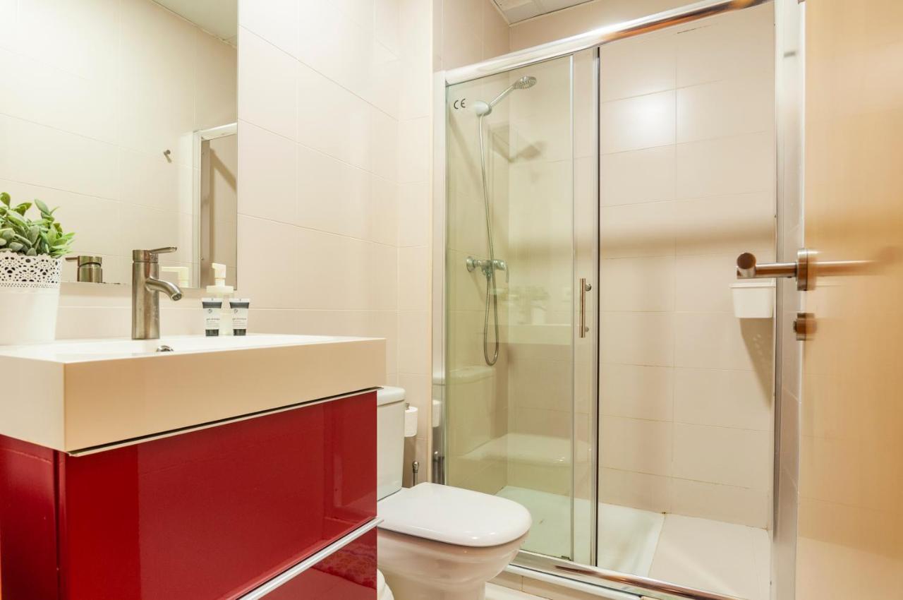 Bhost - Apartamento Victoria Малага Екстериор снимка